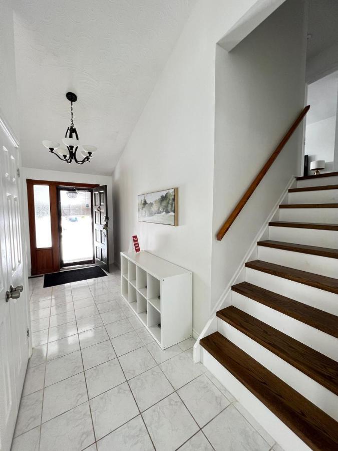 Letitia Heights !E Spacious And Quiet Private Bedroom With Private Bathroom Беррі Екстер'єр фото